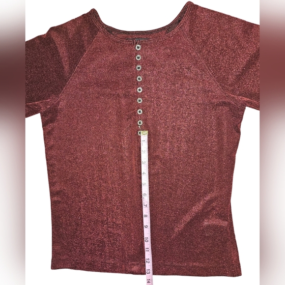 Harley-Davidson Womens Y2K Red Shimmer Button Front Slit Top Made USA Sz M - Picture 11 of 16